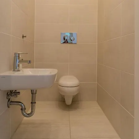 Appartement Familienapartment Papagei Mit Seezugang In Poertschach